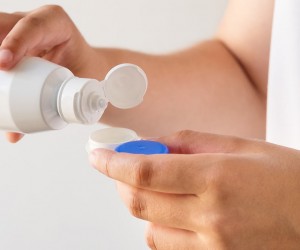 Υγρά φακών επαφής